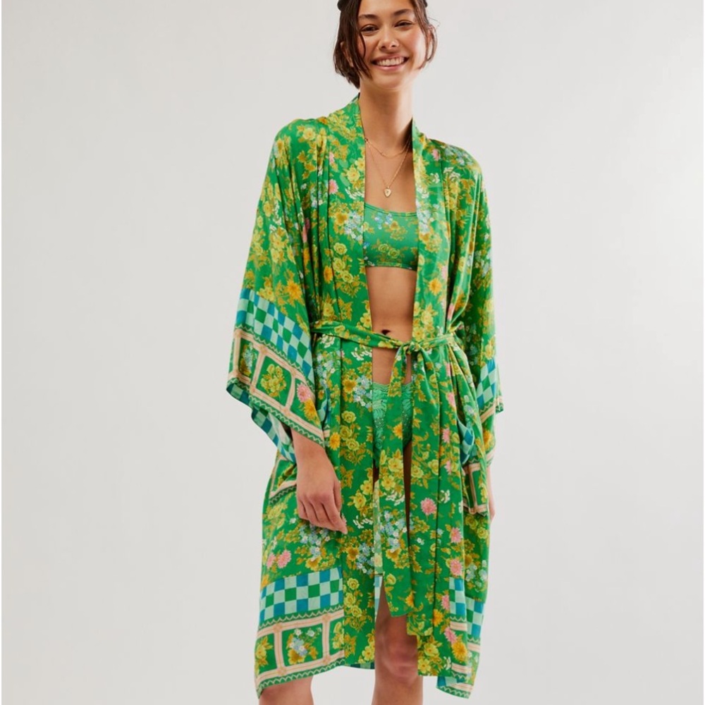 Spell Flora Kimono - ML - NWT